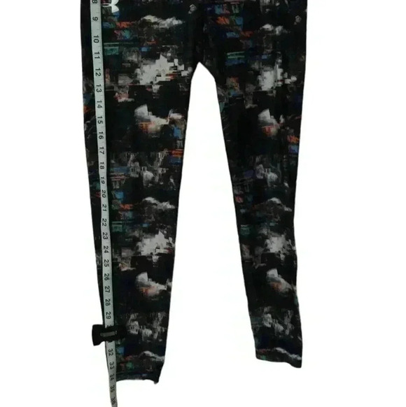 Under armour heat gear leggings women's small - Picture 3 of 5